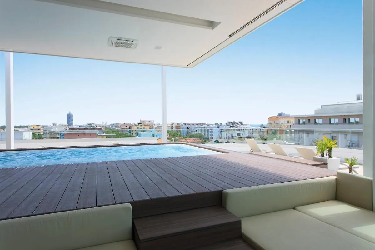 Il Teatro Aparthotel Lido di Jesolo