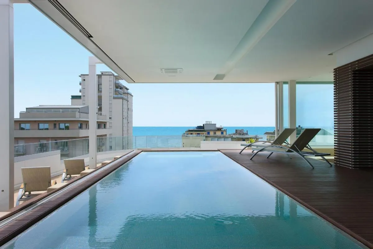 Il Teatro Aparthotel Lido di Jesolo