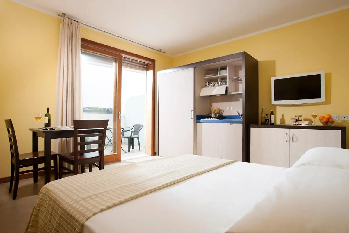 Il Teatro Aparthotel Lido di Jesolo 3*,